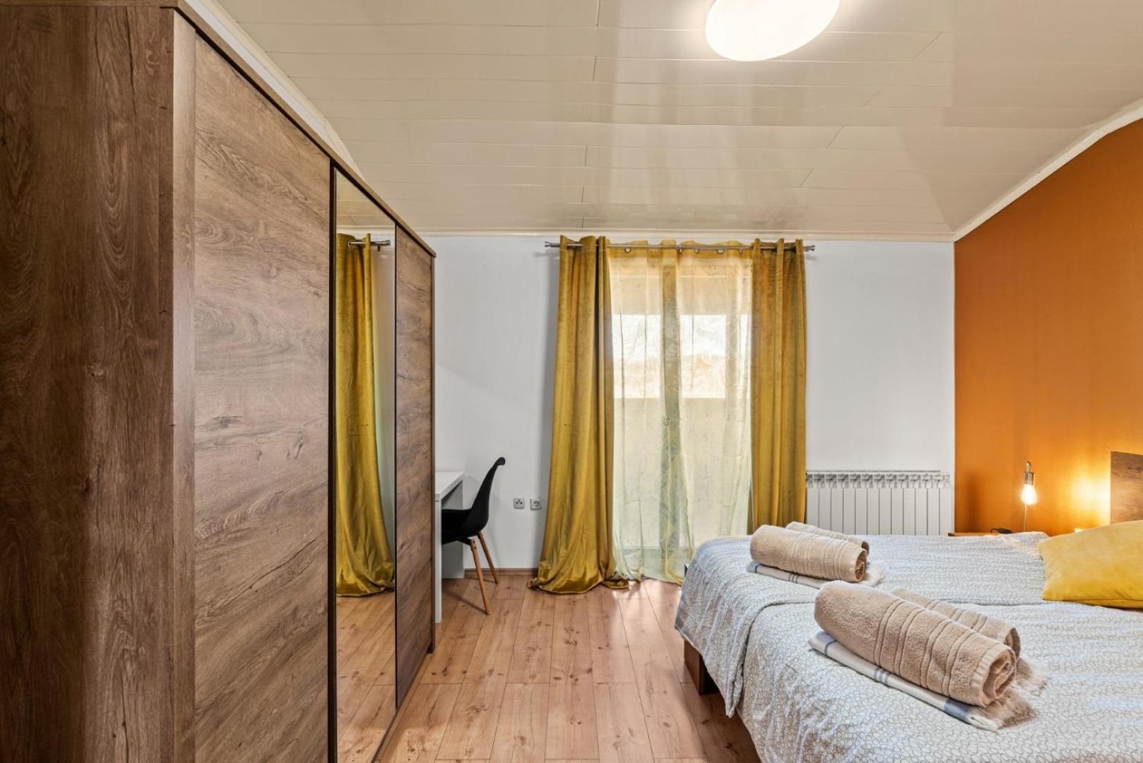 Sea View Apartments With Shared Pool ポメル エクステリア 写真