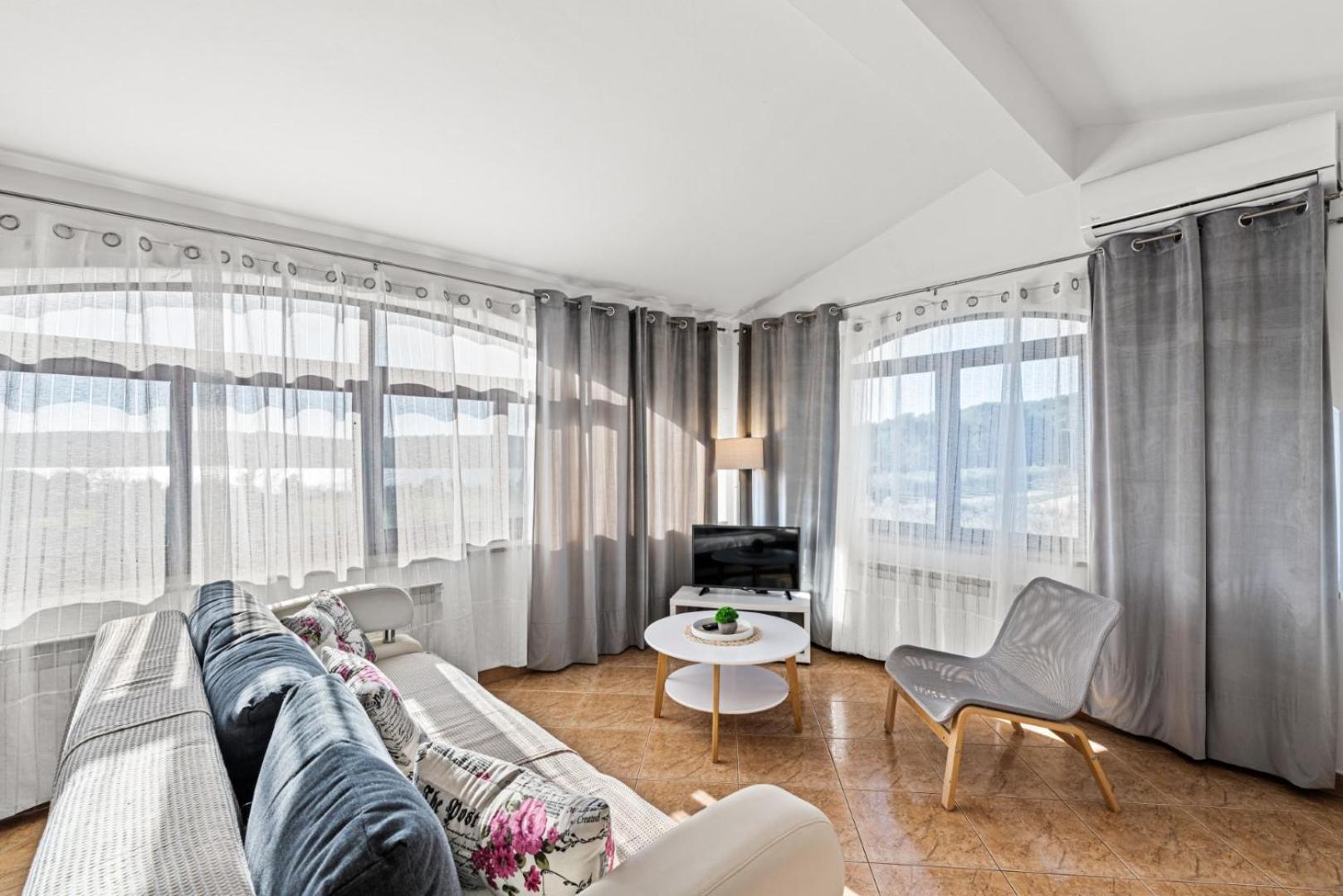 Sea View Apartments With Shared Pool ポメル エクステリア 写真