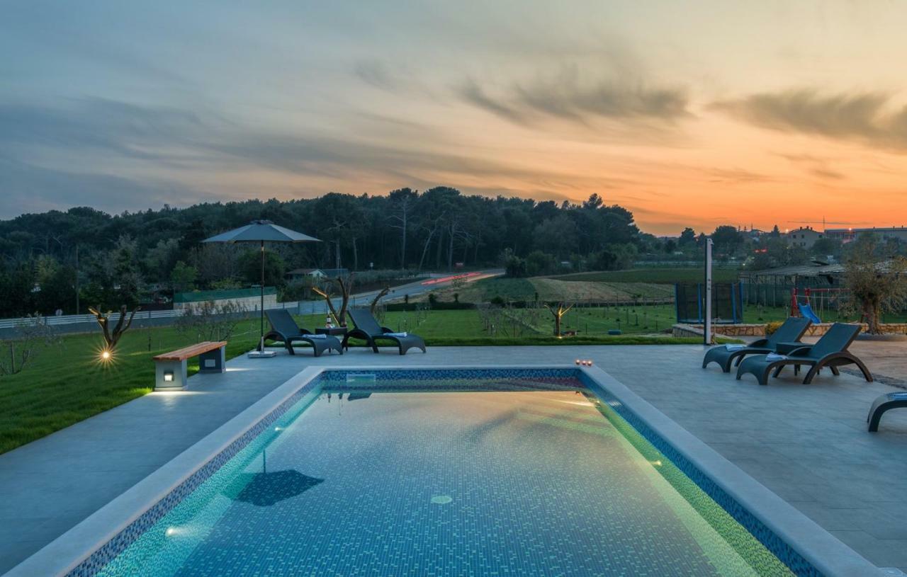 Sea View Apartments With Shared Pool ポメル 部屋 写真