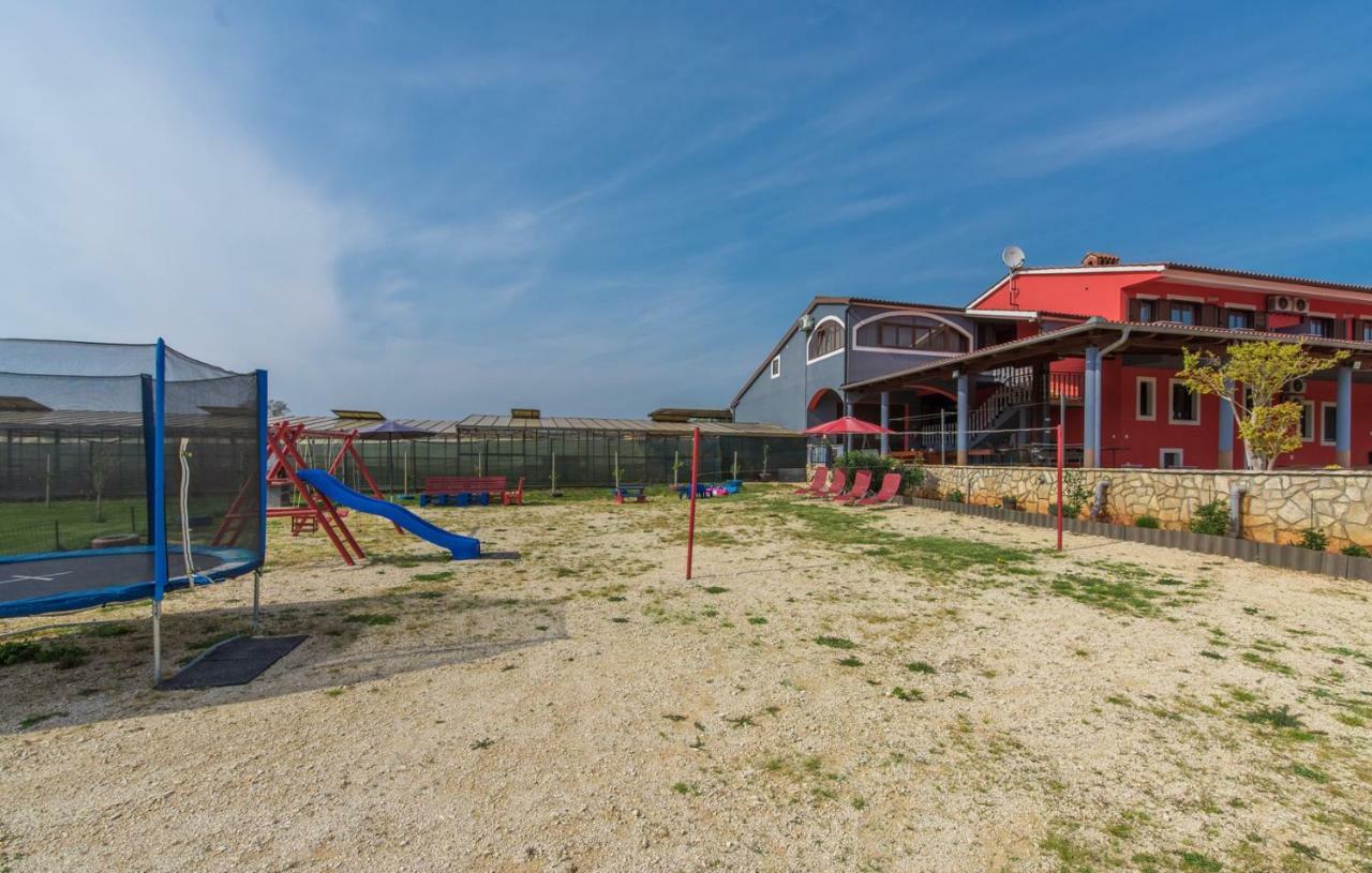 Sea View Apartments With Shared Pool ポメル エクステリア 写真