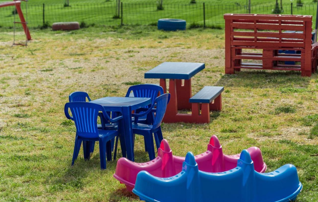 Sea View Apartments With Shared Pool ポメル 部屋 写真